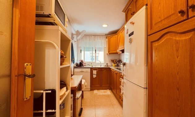 Reventa - Apartamento / piso -
Torrevieja - La Mata