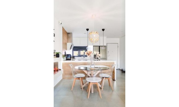 Resale - Apartment / flat -
Pilar de La Horadada - El Mojón
