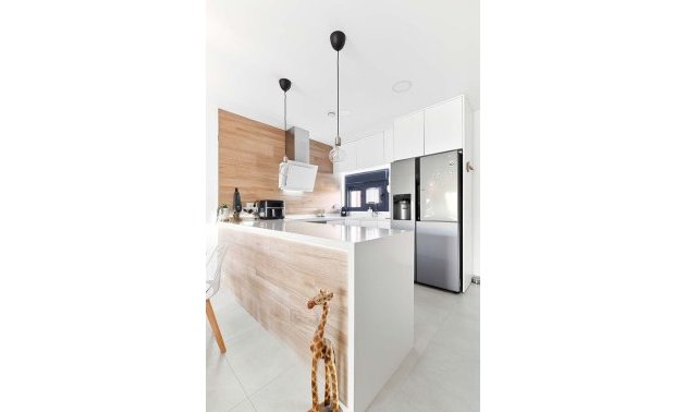 Resale - Apartment / flat -
Pilar de La Horadada - El Mojón