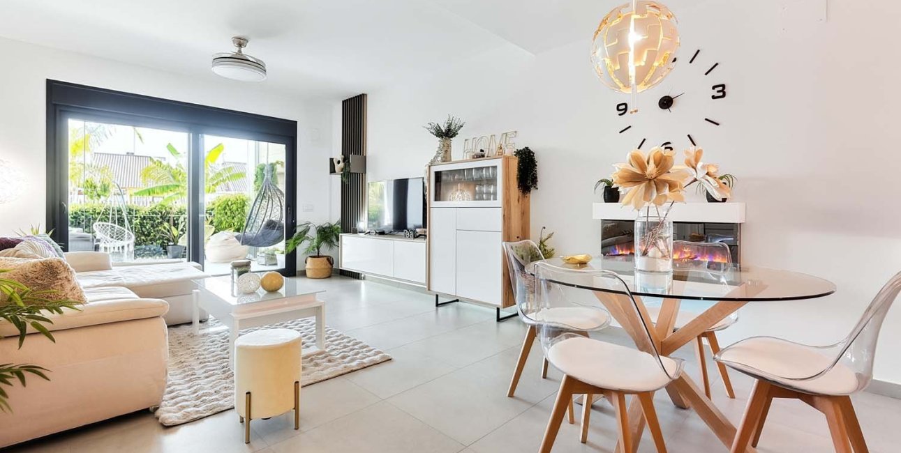 Resale - Apartment / flat -
Pilar de La Horadada - El Mojón