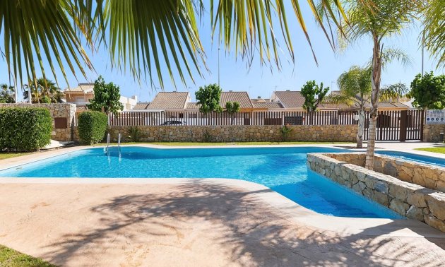 Resale - Apartment / flat -
Pilar de La Horadada - El Mojón