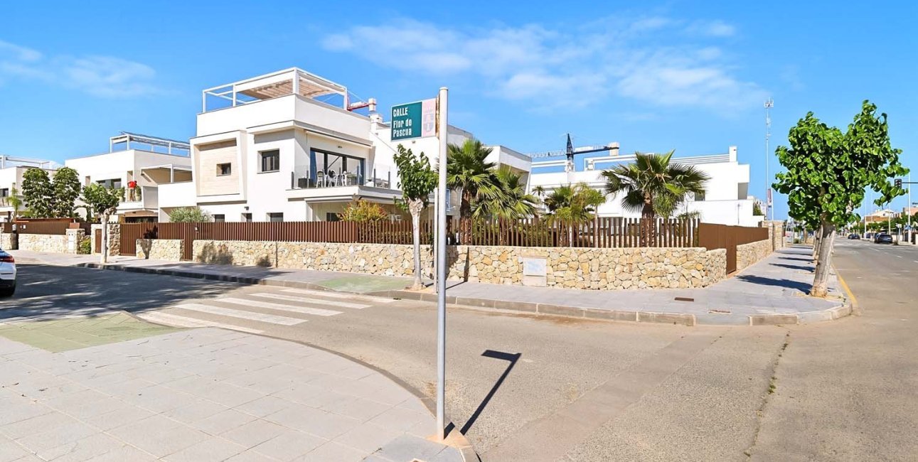 Resale - Apartment / flat -
Pilar de La Horadada - El Mojón