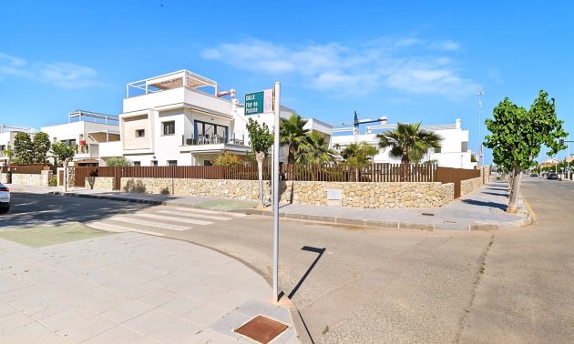 Resale - Apartment / flat -
Pilar de La Horadada - El Mojón