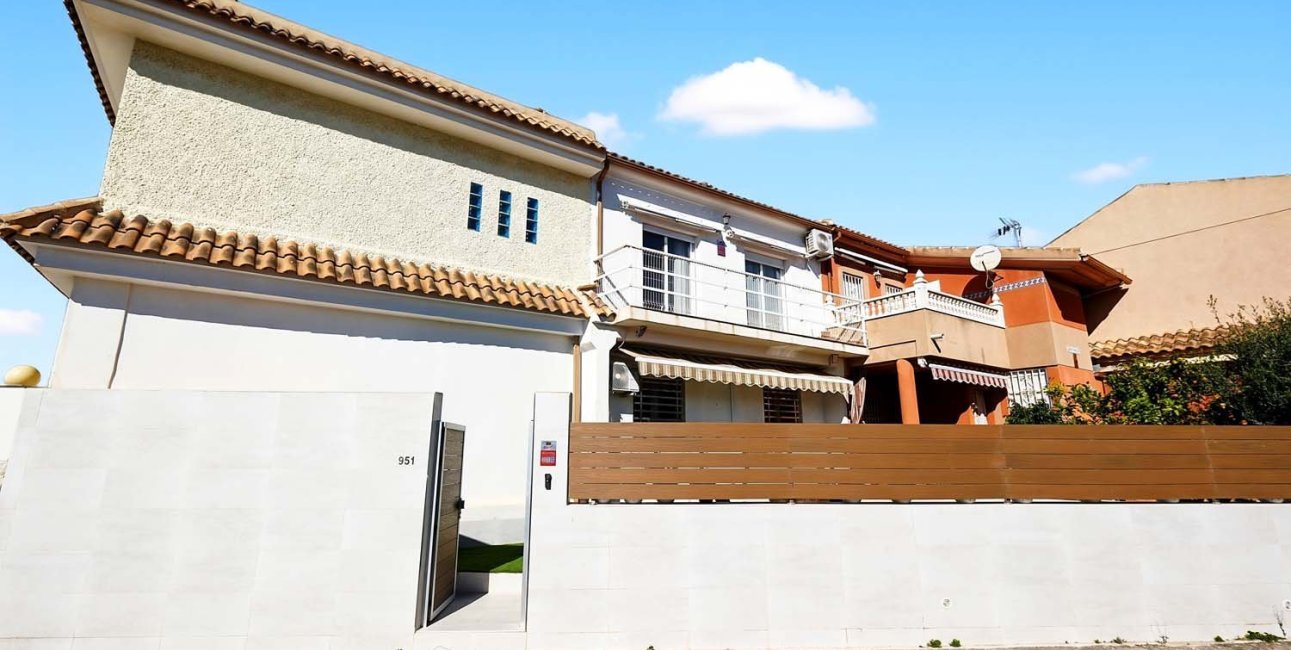 Resale - Townhouse -
Los Alcázares - Los Narejos