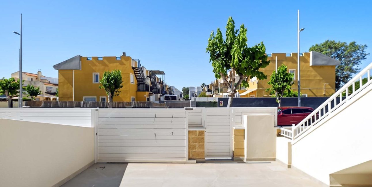Resale - Apartment / flat -
Pilar de La Horadada - El Mojón