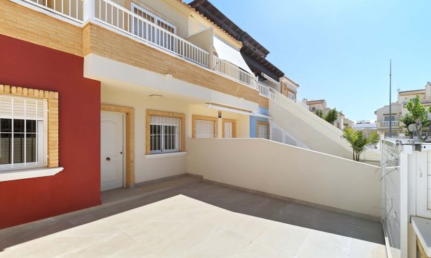 Resale - Apartment / flat -
Pilar de La Horadada - El Mojón