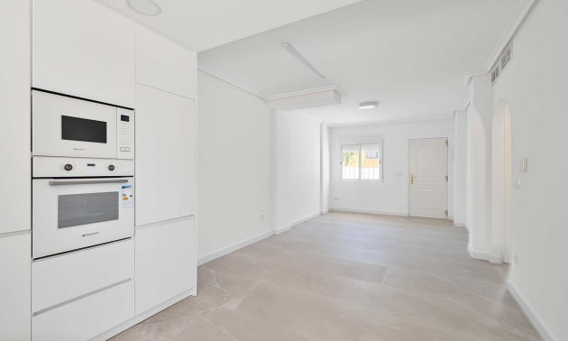 Resale - Apartment / flat -
Pilar de La Horadada - El Mojón