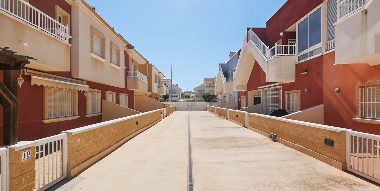 Resale - Apartment / flat -
Pilar de La Horadada - El Mojón