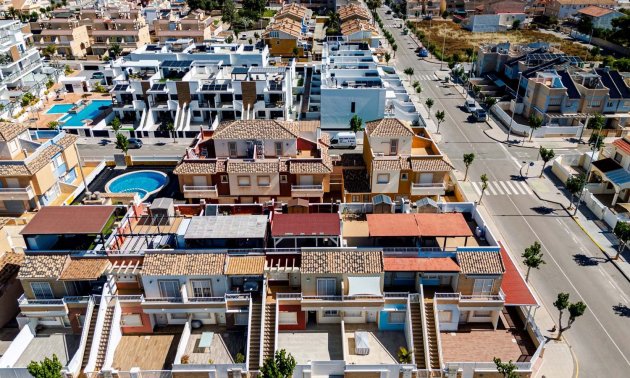 Resale - Apartment / flat -
Pilar de La Horadada - El Mojón