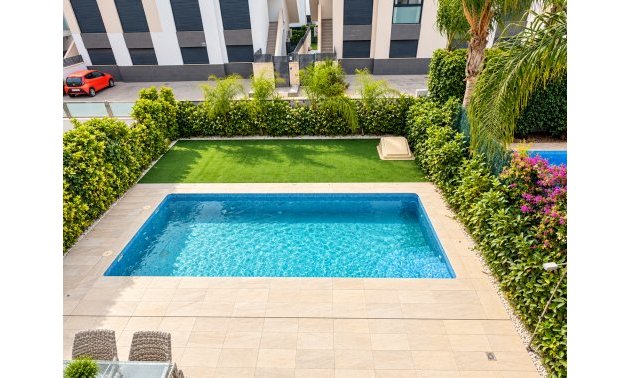 Resale - Villa -
Ciudad Quesada - Doña Pepa