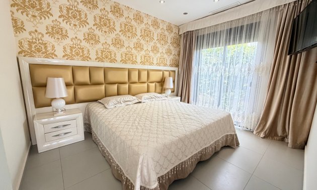 Resale - Villa -
Ciudad Quesada - Doña Pepa