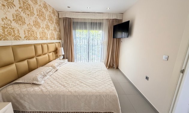 Resale - Villa -
Ciudad Quesada - Doña Pepa