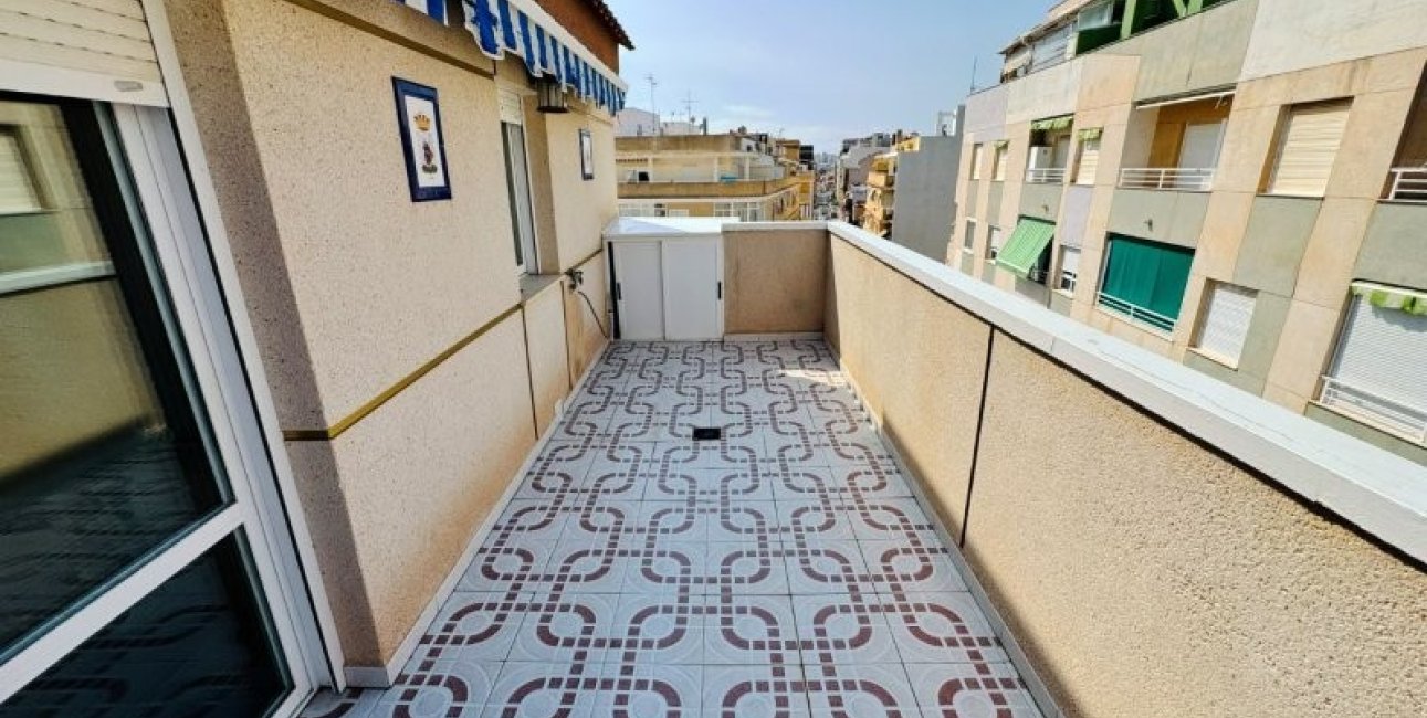 Resale - Penthouse -
Torrevieja - La Mata