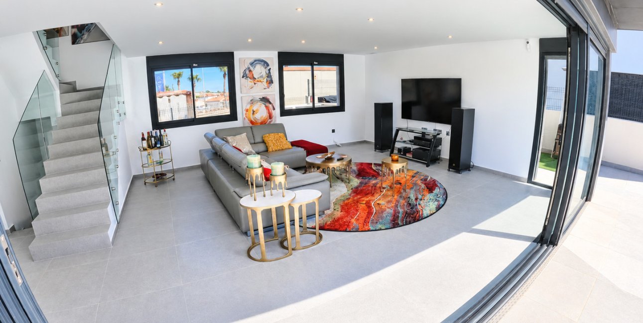 Resale - Villa -
Algorfa - La Finca Golf Resort