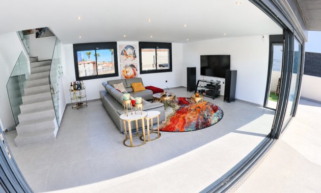 Resale - Villa -
Algorfa - La Finca Golf Resort