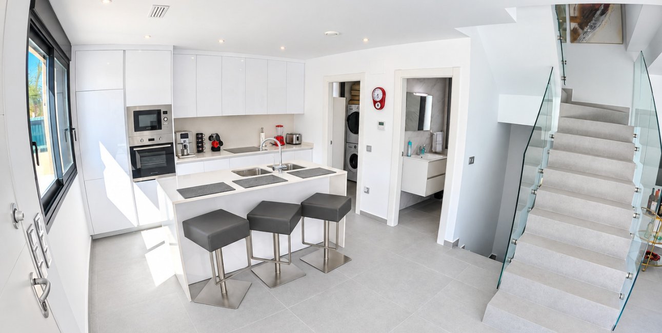 Resale - Villa -
Algorfa - La Finca Golf Resort