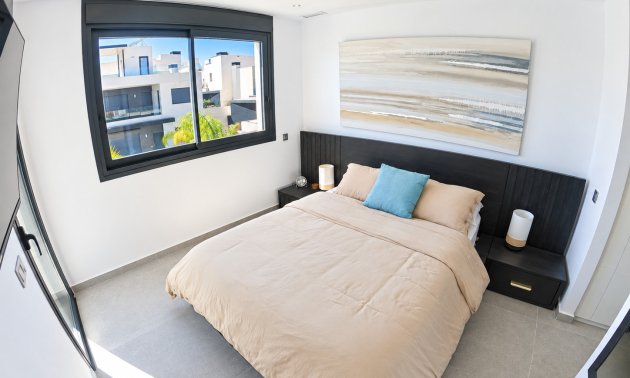 Resale - Villa -
Algorfa - La Finca Golf Resort