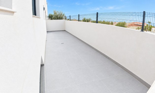 Resale - Villa -
Algorfa - La Finca Golf Resort