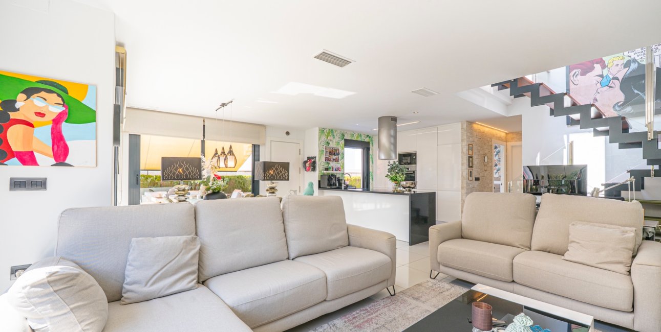 Resale - Villa -
Ciudad Quesada - La Laguna