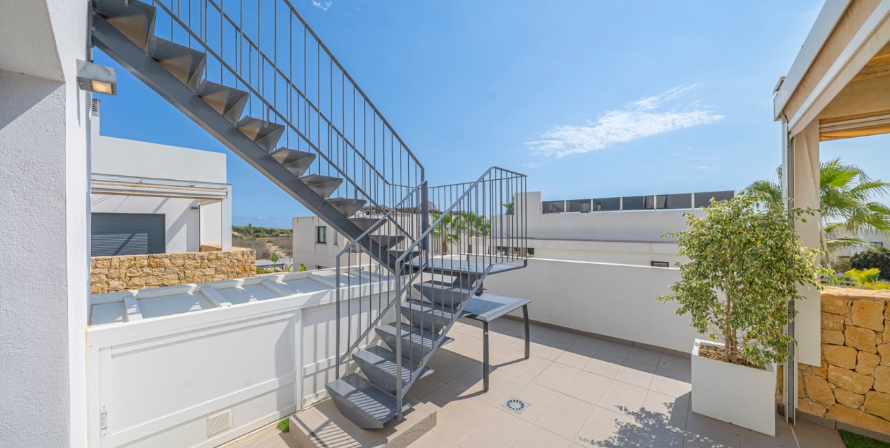 Resale - Villa -
Ciudad Quesada - La Laguna