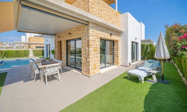 Resale - Villa -
Ciudad Quesada - La Laguna