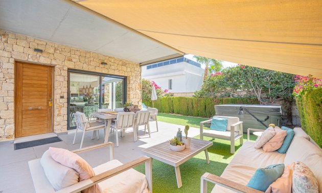 Resale - Villa -
Ciudad Quesada - La Laguna