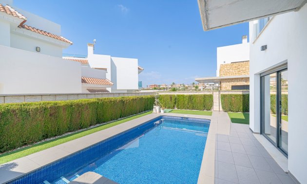 Resale - Villa -
Ciudad Quesada - La Laguna