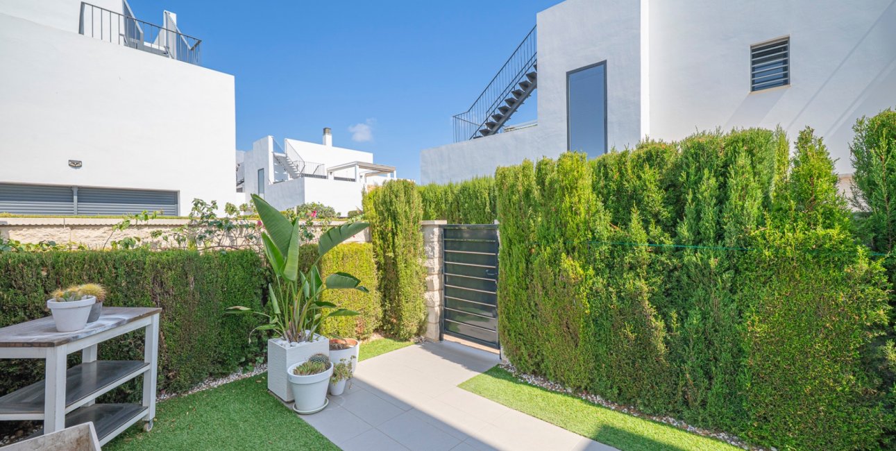 Resale - Villa -
Ciudad Quesada - La Laguna