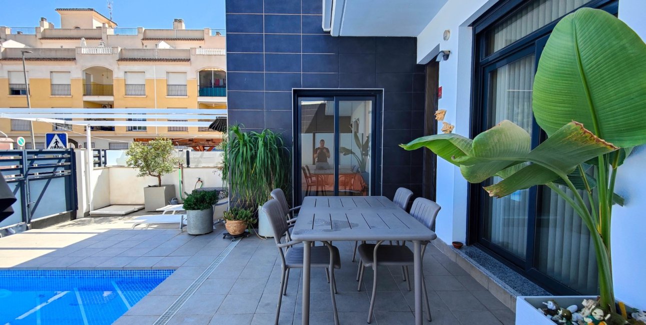 Rynek wtórny - Bungalowy -
Formentera del Segura - Formentera - Village