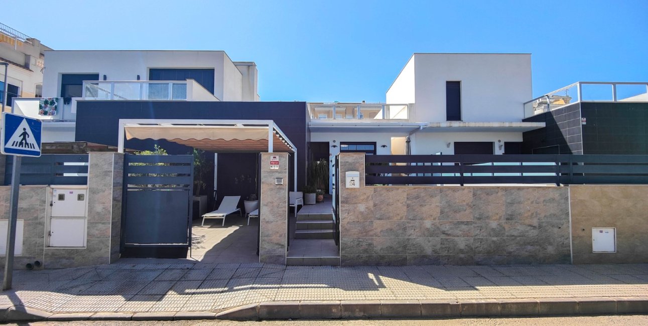 Rynek wtórny - Bungalowy -
Formentera del Segura - Formentera - Village