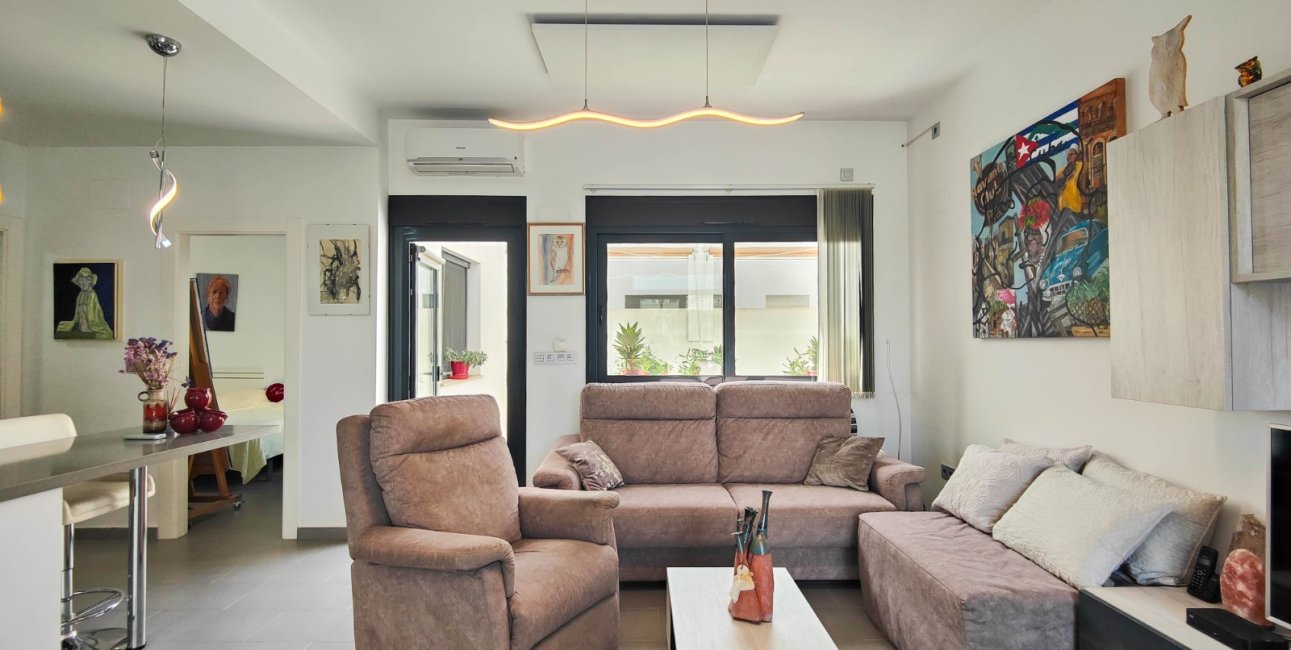 Rynek wtórny - Bungalowy -
Formentera del Segura - Formentera - Village