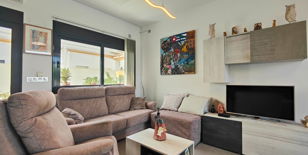 Rynek wtórny - Bungalowy -
Formentera del Segura - Formentera - Village