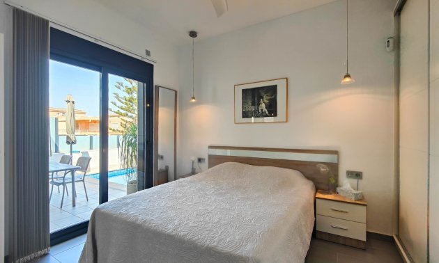 Rynek wtórny - Bungalowy -
Formentera del Segura - Formentera - Village
