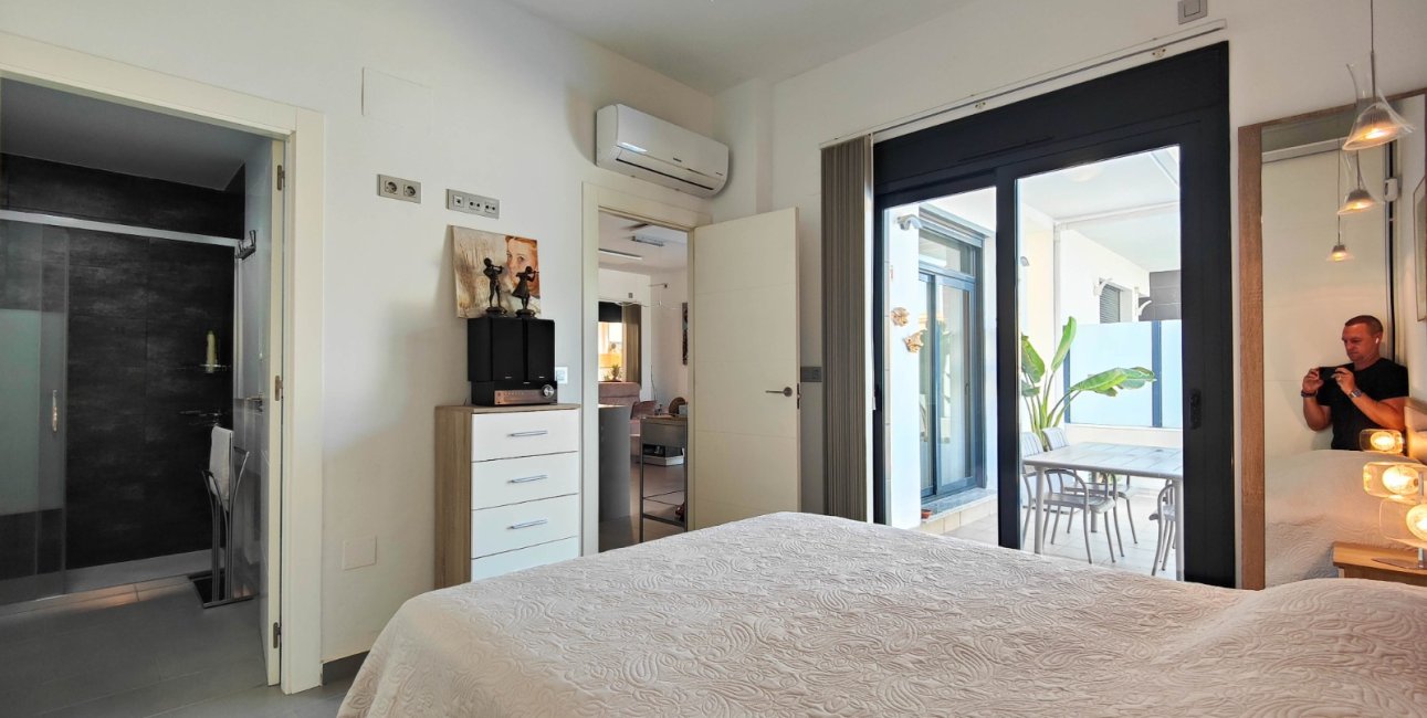 Rynek wtórny - Bungalowy -
Formentera del Segura - Formentera - Village