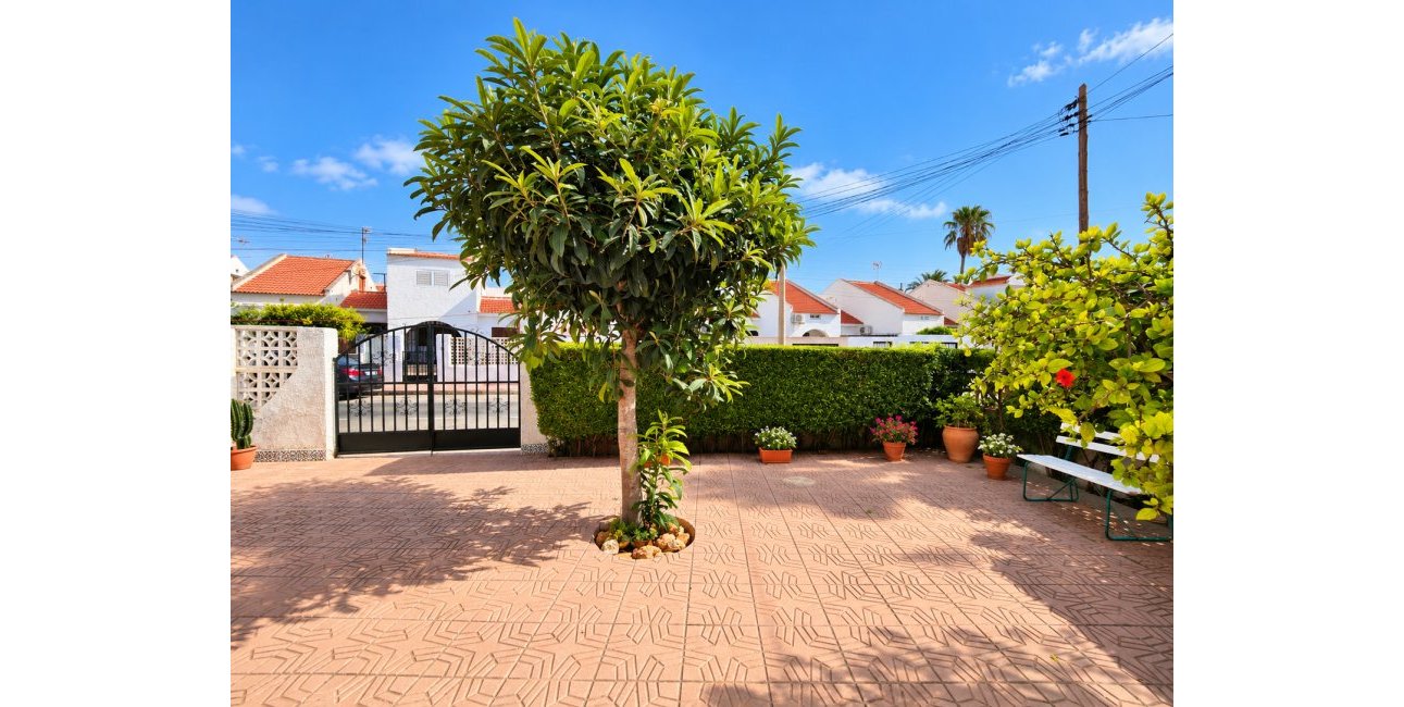 Reventa - Adosado -
Torrevieja - Torrevieja - Centre