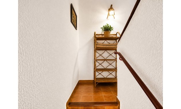 Reventa - Adosado -
Torrevieja - Torrevieja - Centre