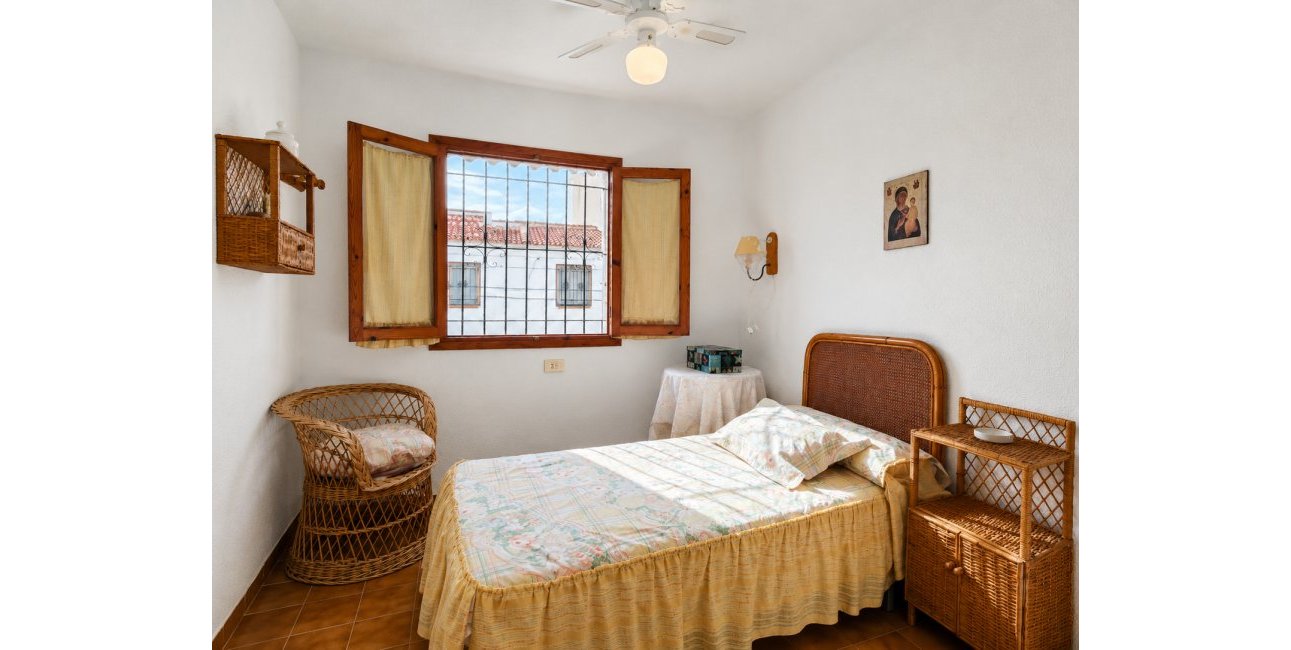Reventa - Adosado -
Torrevieja - Torrevieja - Centre