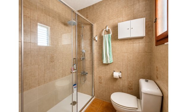 Reventa - Adosado -
Torrevieja - Torrevieja - Centre