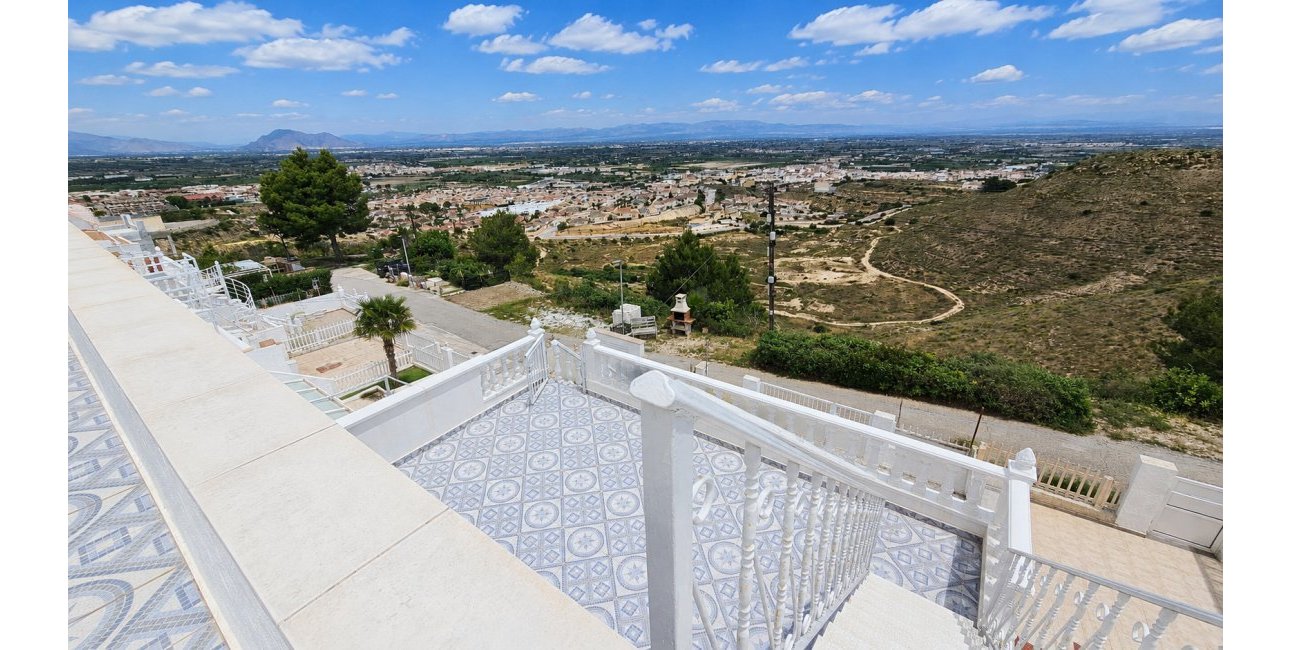 Resale - Townhouse -
Ciudad Quesada - Ciudad Quesada - Town