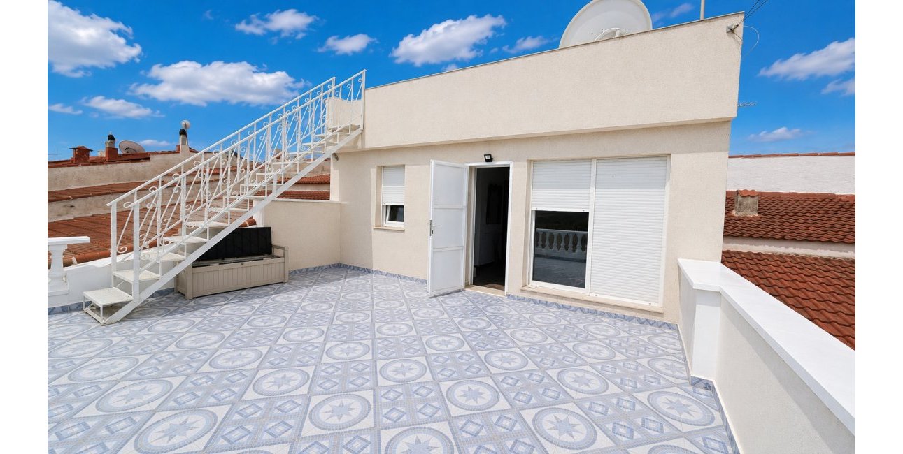 Resale - Townhouse -
Ciudad Quesada - Ciudad Quesada - Town