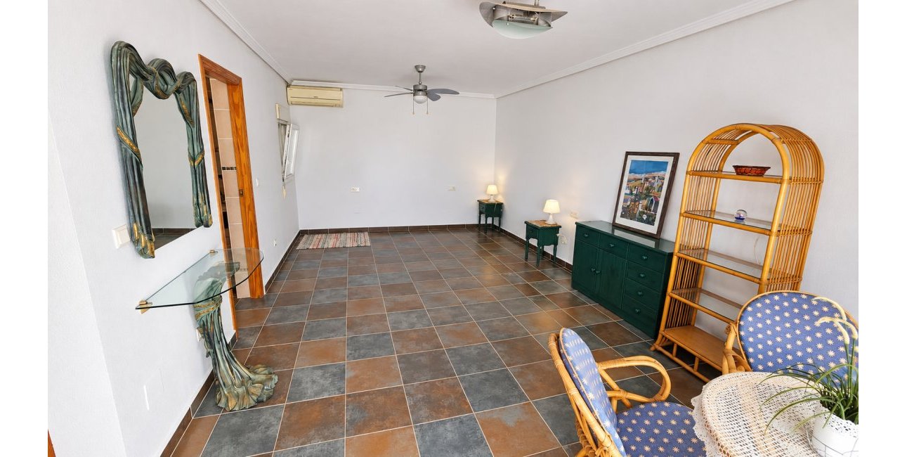 Resale - Townhouse -
Ciudad Quesada - Ciudad Quesada - Town