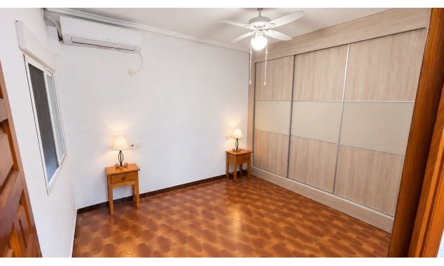 Resale - Townhouse -
Ciudad Quesada - Ciudad Quesada - Town