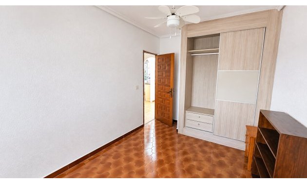 Resale - Townhouse -
Ciudad Quesada - Ciudad Quesada - Town