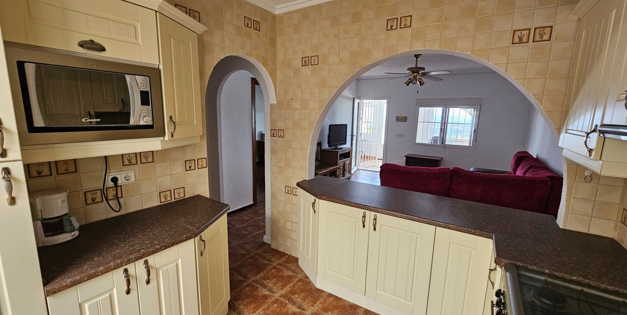 Resale - Townhouse -
Ciudad Quesada - Ciudad Quesada - Town