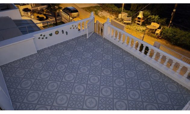 Resale - Townhouse -
Ciudad Quesada - Ciudad Quesada - Town