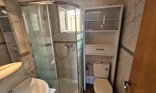Resale - Bungalow -
Ciudad Quesada - Altos de Quesada