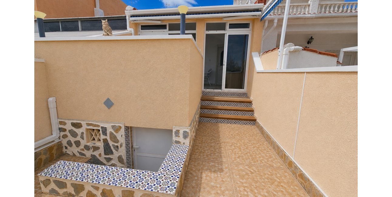 Resale - Bungalow -
Ciudad Quesada - Altos de Quesada