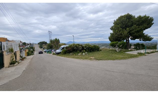 Resale - Bungalow -
Ciudad Quesada - Altos de Quesada