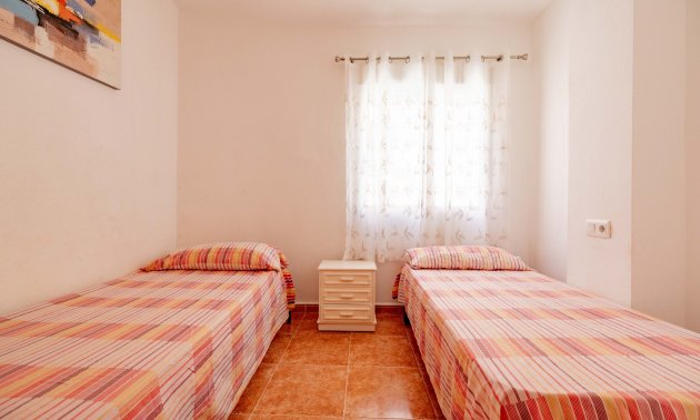 Resale - Apartment / Duplex -
Torrevieja - Playa de los Locos