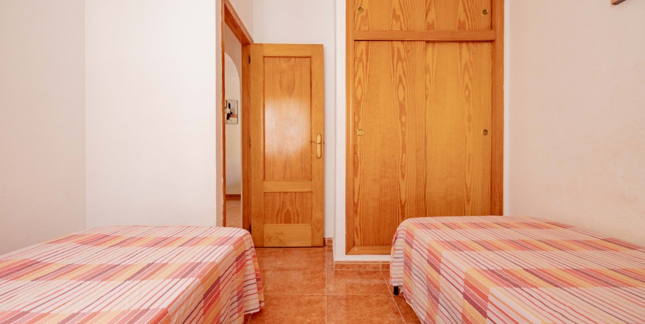 Resale - Apartment / Duplex -
Torrevieja - Playa de los Locos